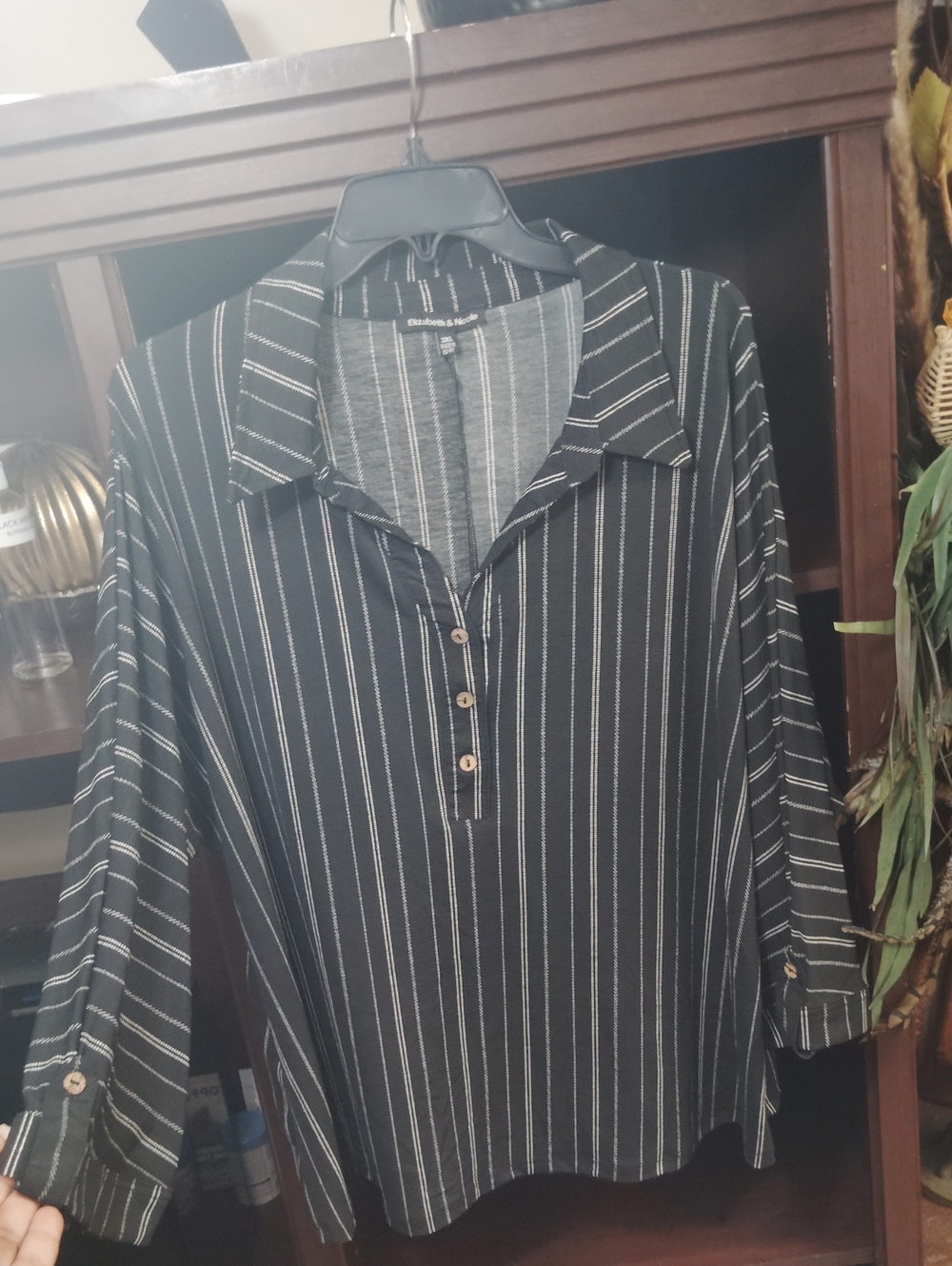 Black & White Vertical Stripe Button-Front Shirt - Women's Casual Top